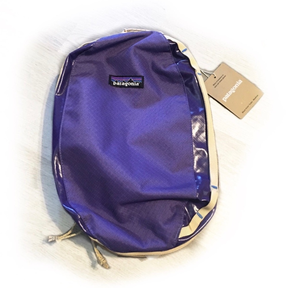 Patagonia Black Hole® Cube - Medium - 6L Perennial Purple NWT